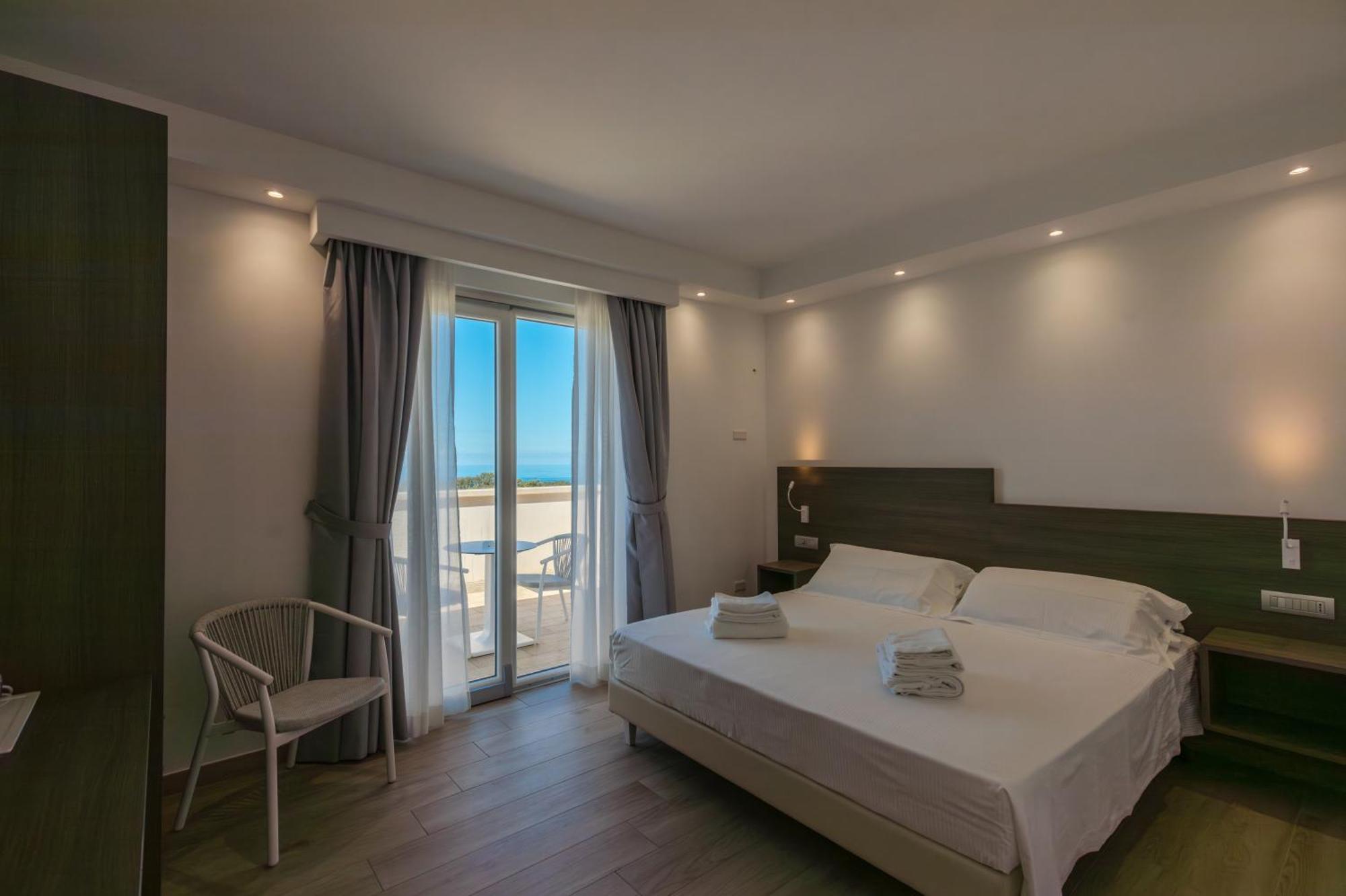 Villa Eirene Рикади Екстериор снимка