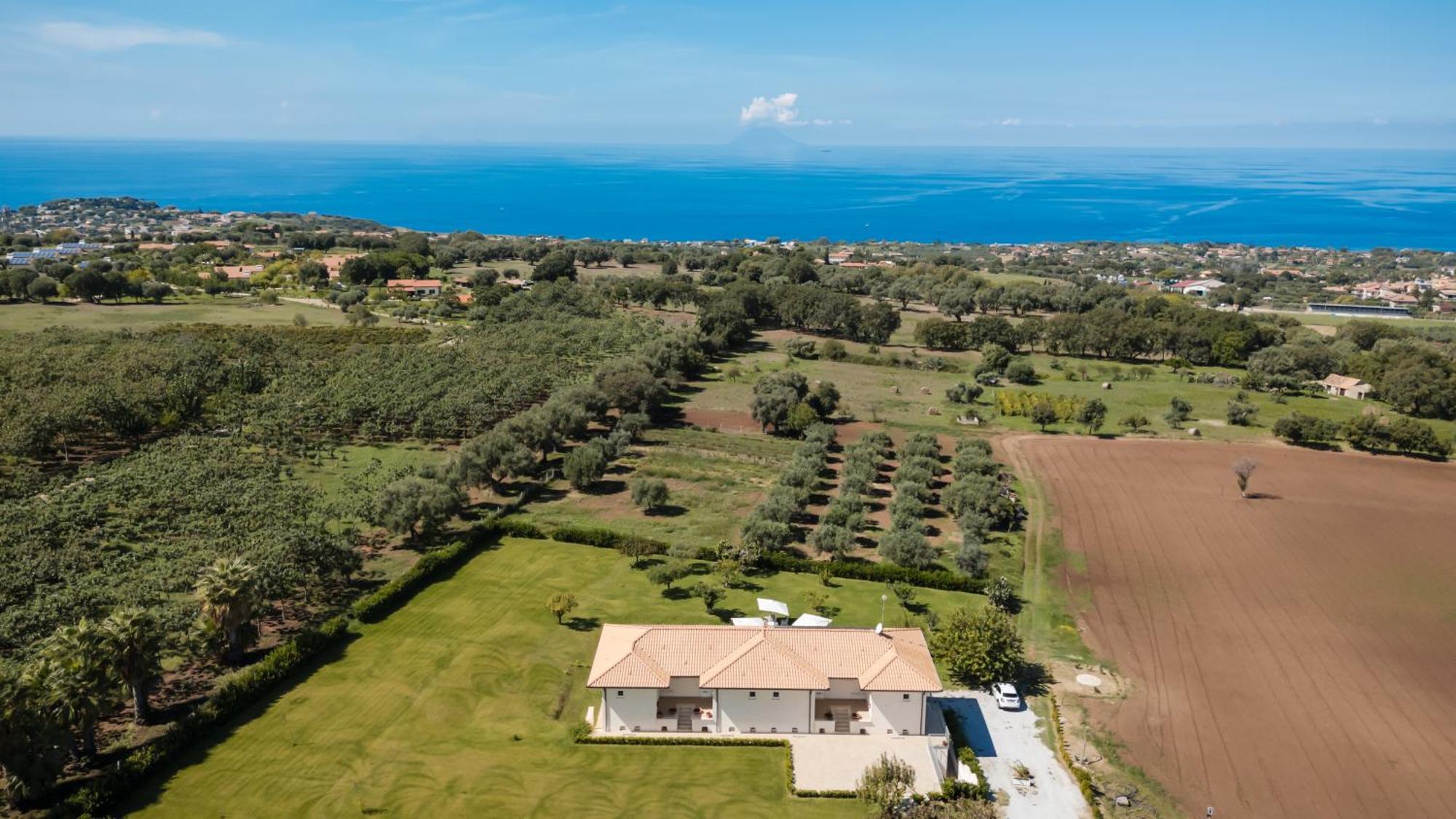 Villa Eirene Рикади Екстериор снимка